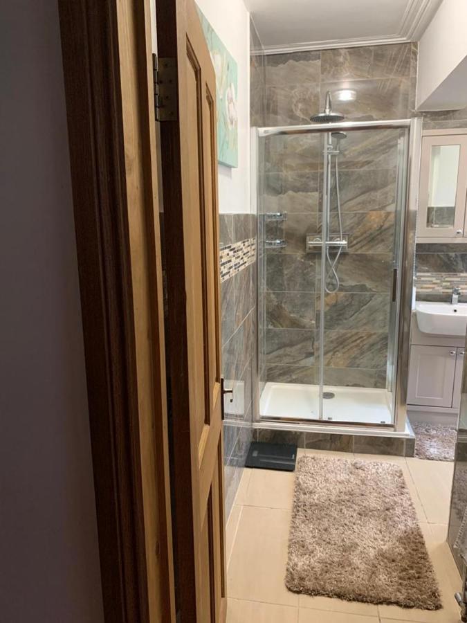 Fbs Homestay Norwood 外观 照片